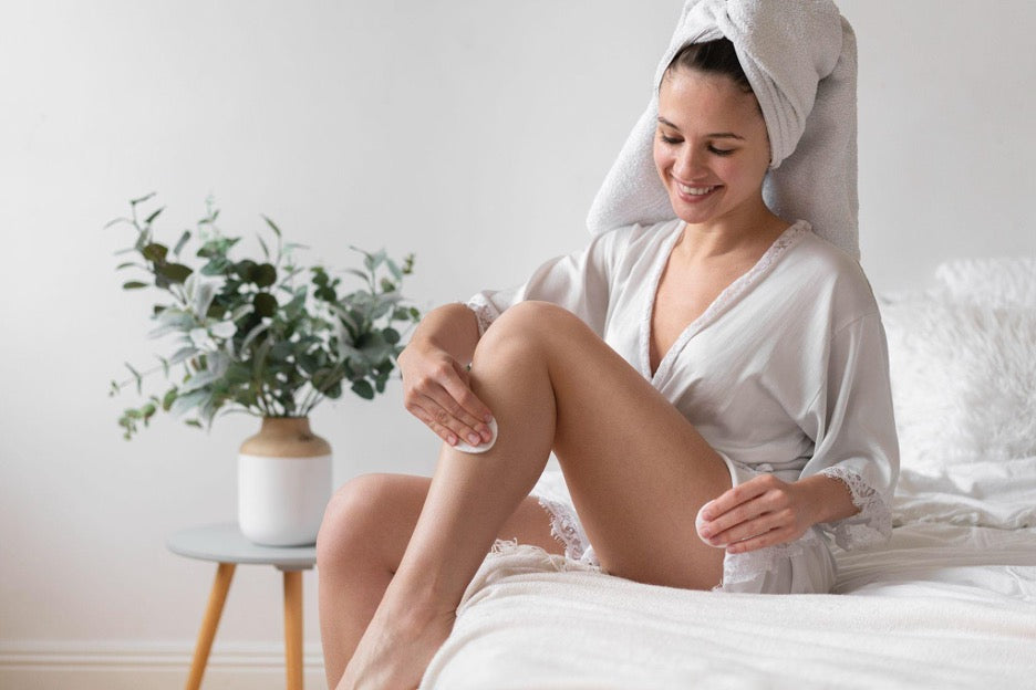 Hyaluronic Acid and What It Can Do for Stretch Marks & Your Skin