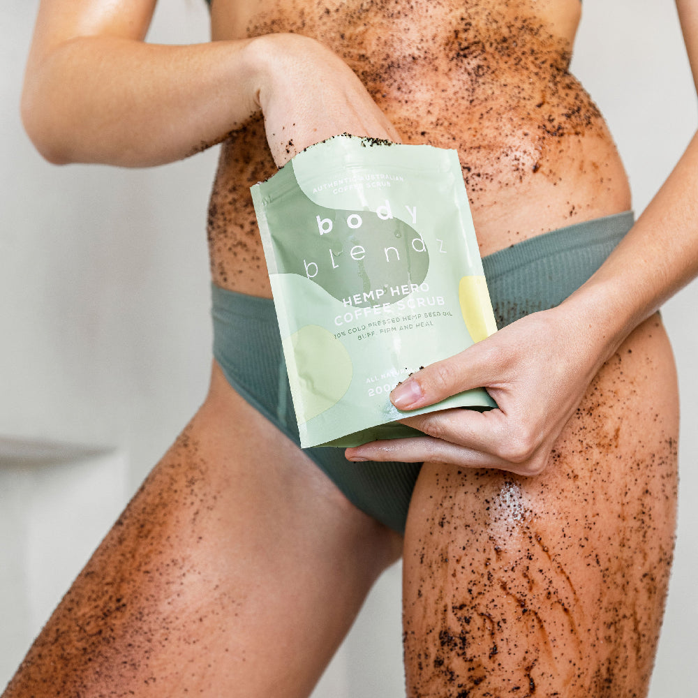 body-blendz-hemp-hero-coffee-scrub_model-01-min